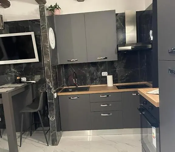 דירה Corticella 2 *